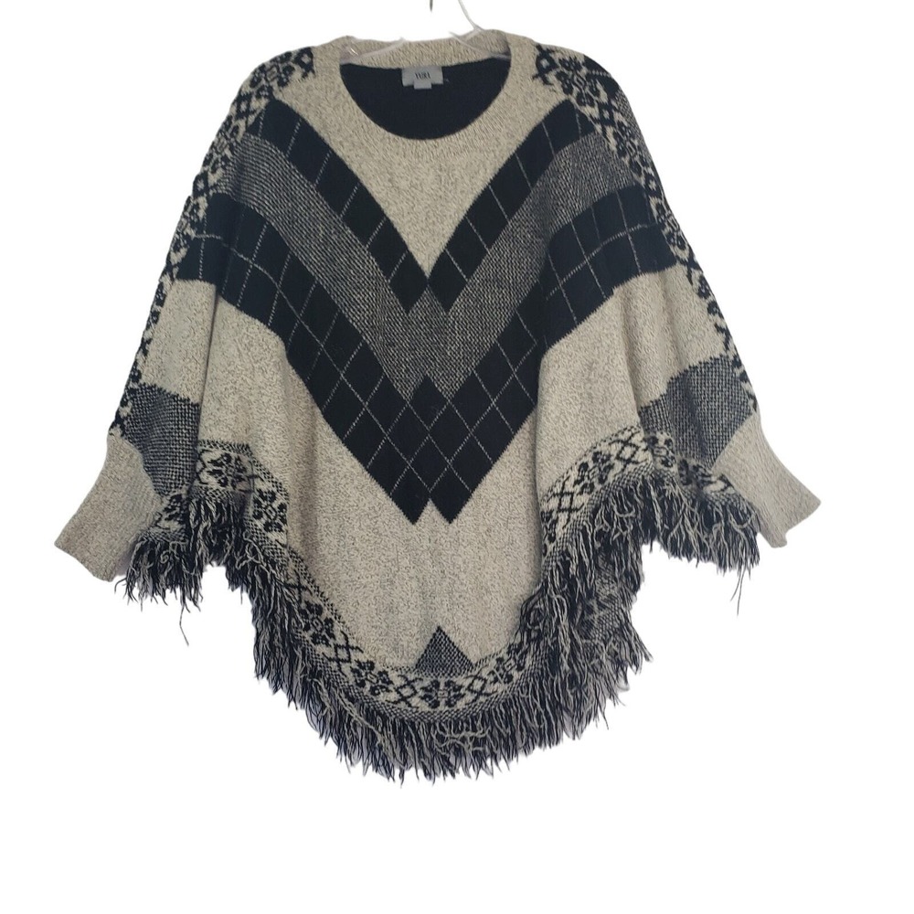 Yaira Poncho Sweater Womens Size S/M‎ Oatmeal Fringe Bohemian Aztec Print Shawl